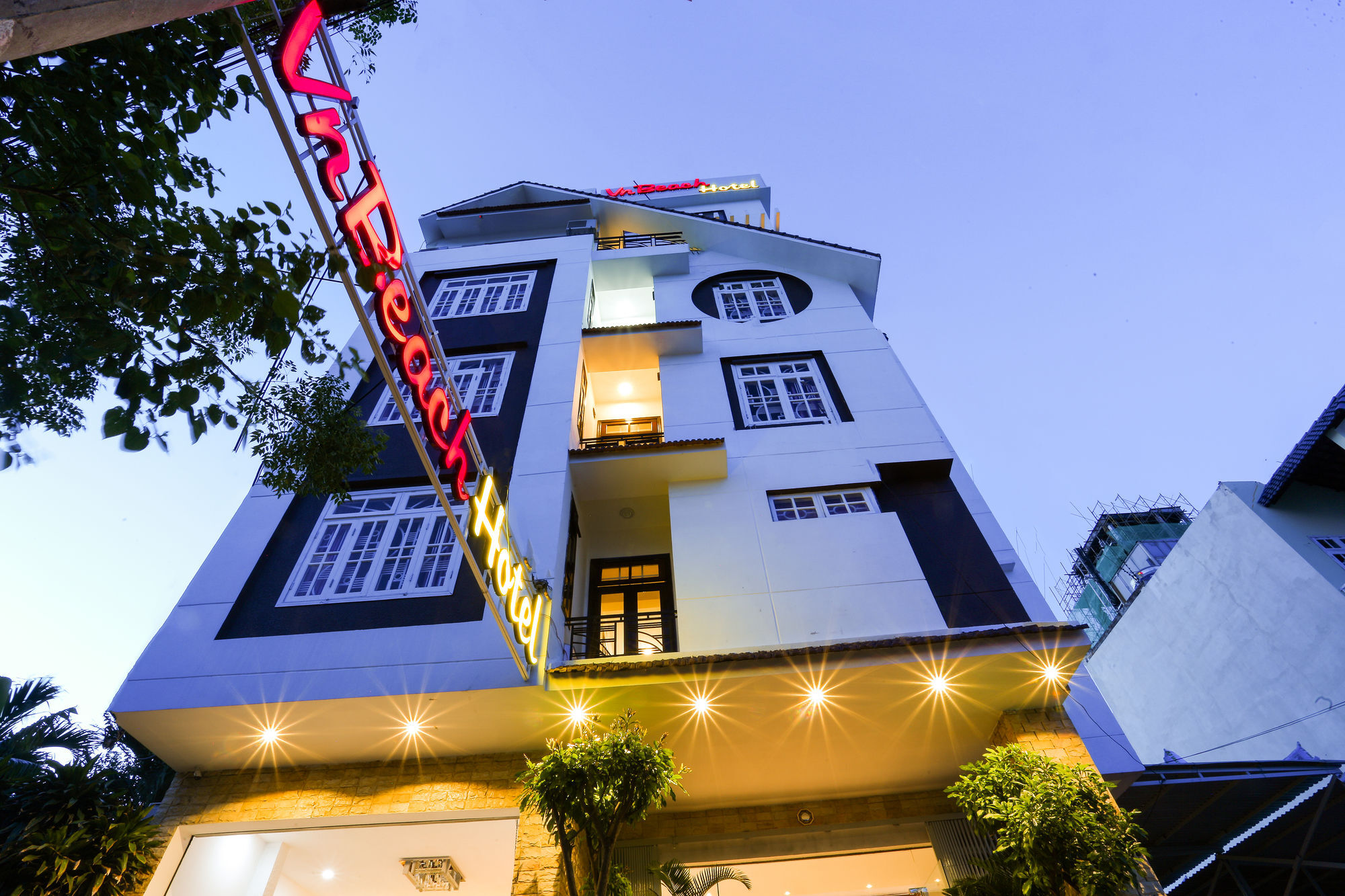 Vnbeach Hotel Da Nang Bagian luar foto